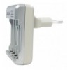 Caricabatterie per AA / AAA / 9V Ni-MH / Ni-Cd