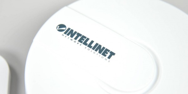 Nuovo Access Point Wireless 300N PoE da Soffitto/Parete